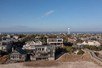 400 Ocean View Walk in Ocean Beach, NY - Building Photo - Building Photo