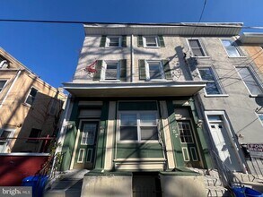 4127 Cresson St in Philadelphia, PA - Building Photo - Building Photo
