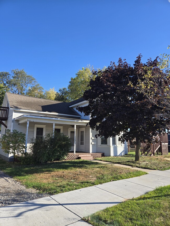 1834 Monroe St, Unit Lower