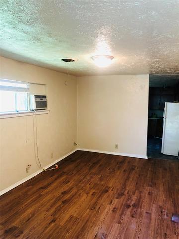 518 W Sycamore St in Denton, TX - Building Photo - Building Photo