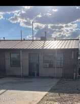 2105 Lake Omega St in El Paso, TX - Building Photo