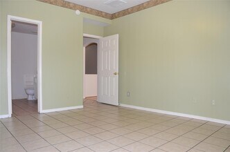 6903 Kettlemar Dr in Houston, TX - Building Photo - Building Photo