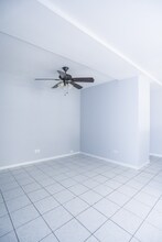 2828 N Cambridge Ave in Chicago, IL - Building Photo - Building Photo