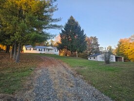 559 Robert Kelly Rd in Cutler, OH - Building Photo