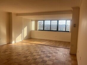 9 Hawthorne Pl in Boston, MA - Foto de edificio - Building Photo