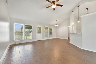 2502 Ewell Dr in League City, TX - Building Photo - Building Photo