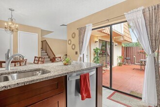 728 Mill Valley Pl in West Palm Beach, FL - Building Photo - Building Photo