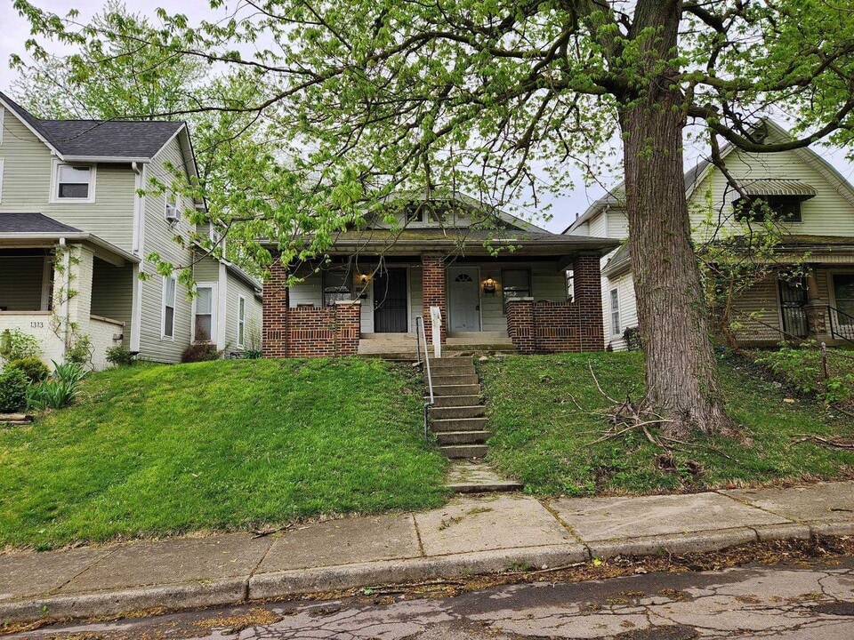 1309 N Oxford St in Indianapolis, IN - Building Photo