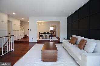 3139 Stratford Ct in Oakton, VA - Building Photo - Building Photo