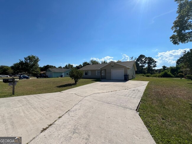 property at 443 Powderhorn Rd
