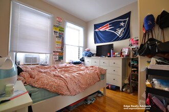 21 Park Vale Ave in Boston, MA - Building Photo - Building Photo