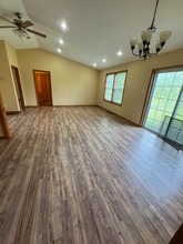 134 Henderson Blvd in Baldwinsville, NY - Building Photo - Building Photo