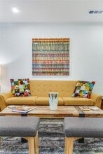 9807 Airline Rd in Dallas, TX - Building Photo - Building Photo