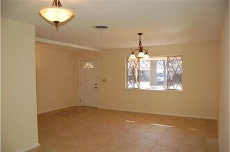 214 Juniper St in Mansfield, TX - Building Photo - Building Photo