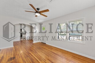 653 Harding St in Wichita, KS - Building Photo - Building Photo