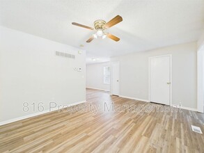 2314-2316 Monroe Ave in Kansas City, MO - Building Photo - Building Photo