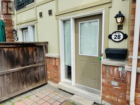 2285 Bur Oak Ave in Markham, ON - Building Photo