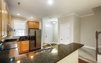 2822 Pickett Rd in Durham, NC - Building Photo - Building Photo