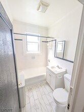 96 Schofield St in Newark, NJ - Building Photo - Building Photo