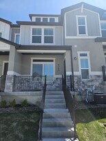 4350 W Dixon Way in Lehi, UT - Building Photo