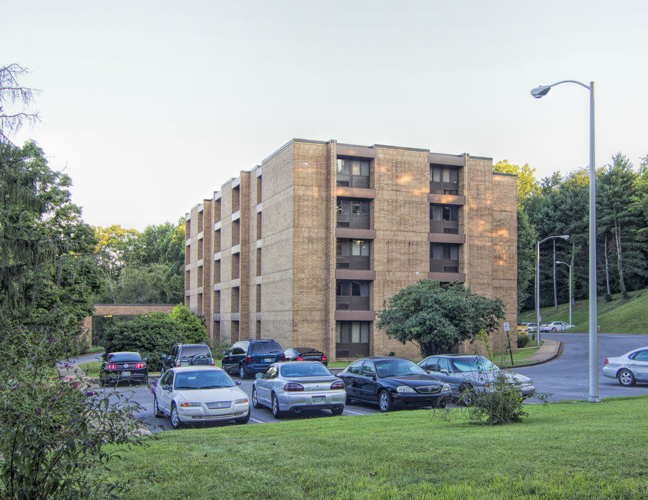 Tulipwood in Centerville, TN - Building Photo