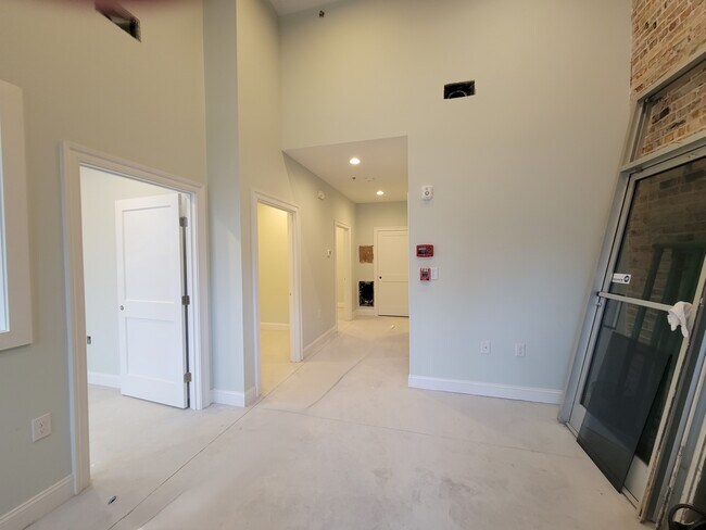 217 N Queen St-Unit -A in Kinston, NC - Building Photo - Building Photo
