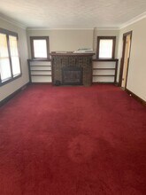 1703 Auburn St in Rockford, IL - Building Photo - Building Photo