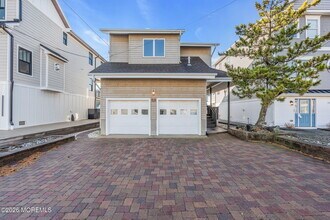 475 Long Ave in Manasquan, NJ - Building Photo - Building Photo