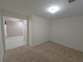 16014 Peach Bluff Ln in Cypress, TX - Building Photo