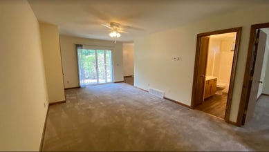 4311 Angela Ct in Schenectady, NY - Building Photo - Building Photo