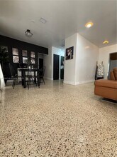 6464 W 11th Ave in Hialeah, FL - Building Photo - Building Photo