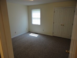 1801 Creason St, Unit #16 in Bowling Green, KY - Foto de edificio - Building Photo