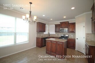 5801 Sanderling Rd in Oklahoma City, OK - Building Photo - Building Photo