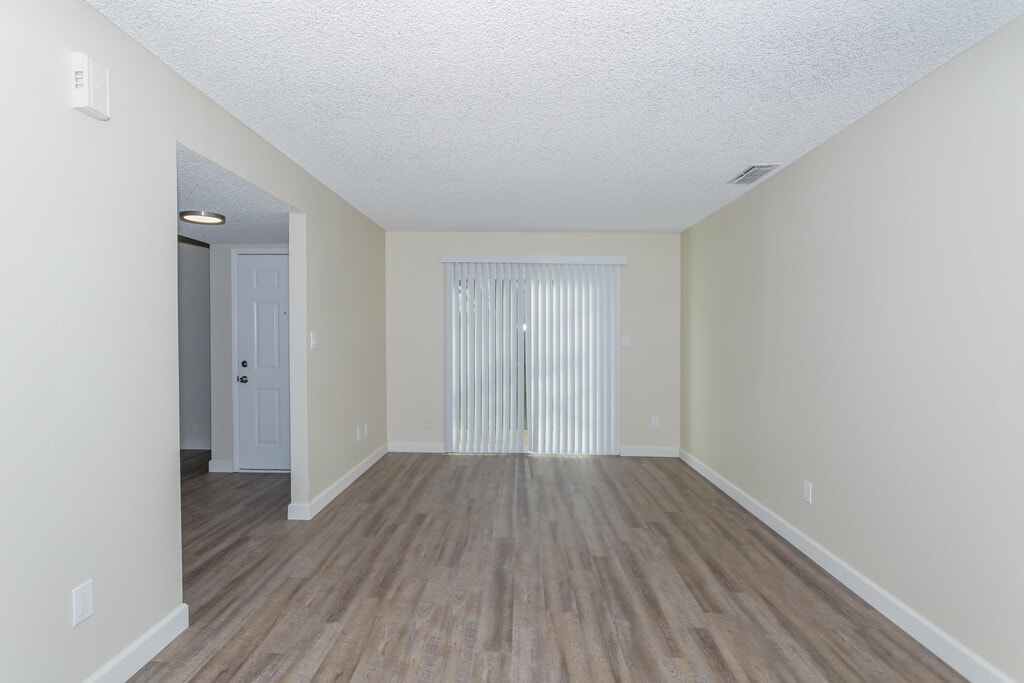 Rollingwood Duplex Homes Apartments in Orangevale, CA