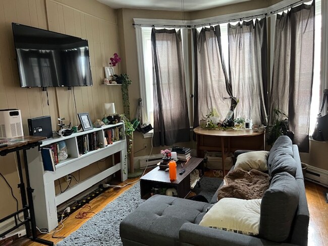 property at 885 Huntington Ave