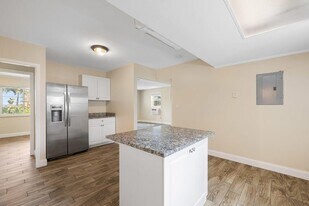 5409 N Flagler Dr in West Palm Beach, FL - Building Photo