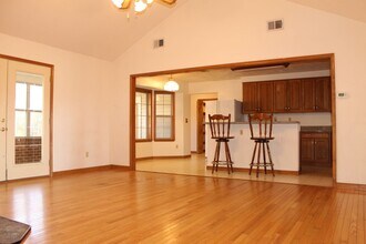 7010 Old Myrtle Rd in Suffolk, VA - Building Photo - Building Photo