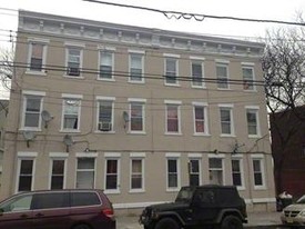 146-148 3rd St Apartments