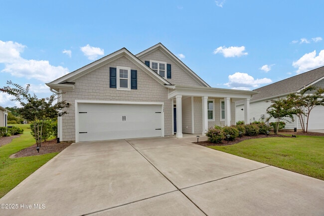 1329 Clendon Cir in Leland, NC - Foto de edificio - Building Photo
