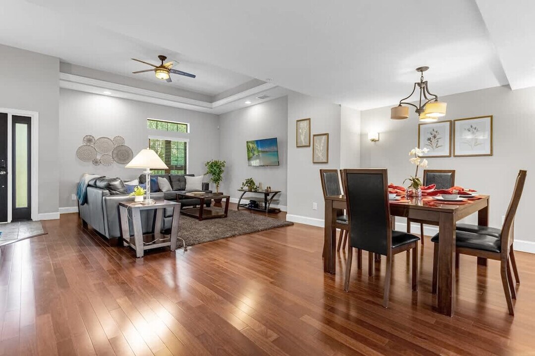 8543 Kediaman Ave in Orlando, FL - Building Photo