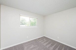 2822 S Argonne St in Aurora, CO - Building Photo