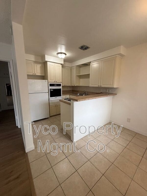 152 Third Ave in Chula Vista, CA - Building Photo - Building Photo