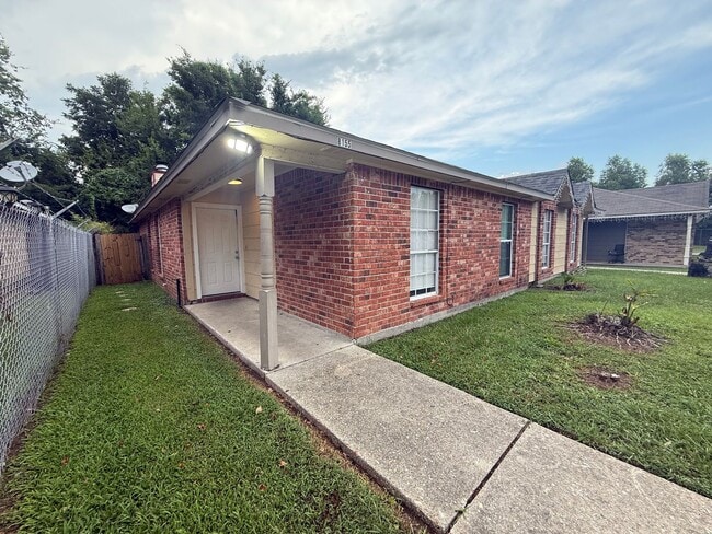 property at 8155 Starwood Ct