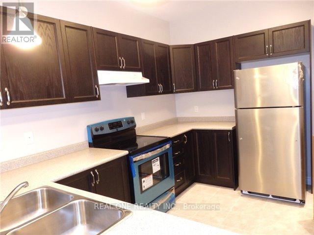 51 Hazelton Ave in Hamilton, ON - Building Photo - Building Photo