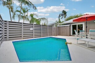1801 S US Hwy 1, Unit 7c in Jupiter, FL - Building Photo