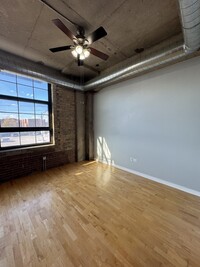 3963 W Belmont Ave, Unit 237 in Chicago, IL - Building Photo - Building Photo