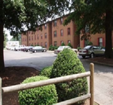 Twin Gardens Apartments in Norfolk, VA - Building Photo - Building Photo