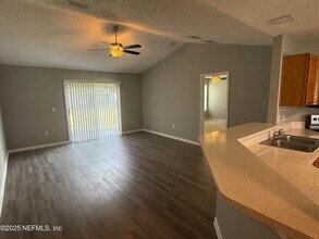 2742 Secret Harbor Dr in Orange Park, FL - Building Photo - Building Photo