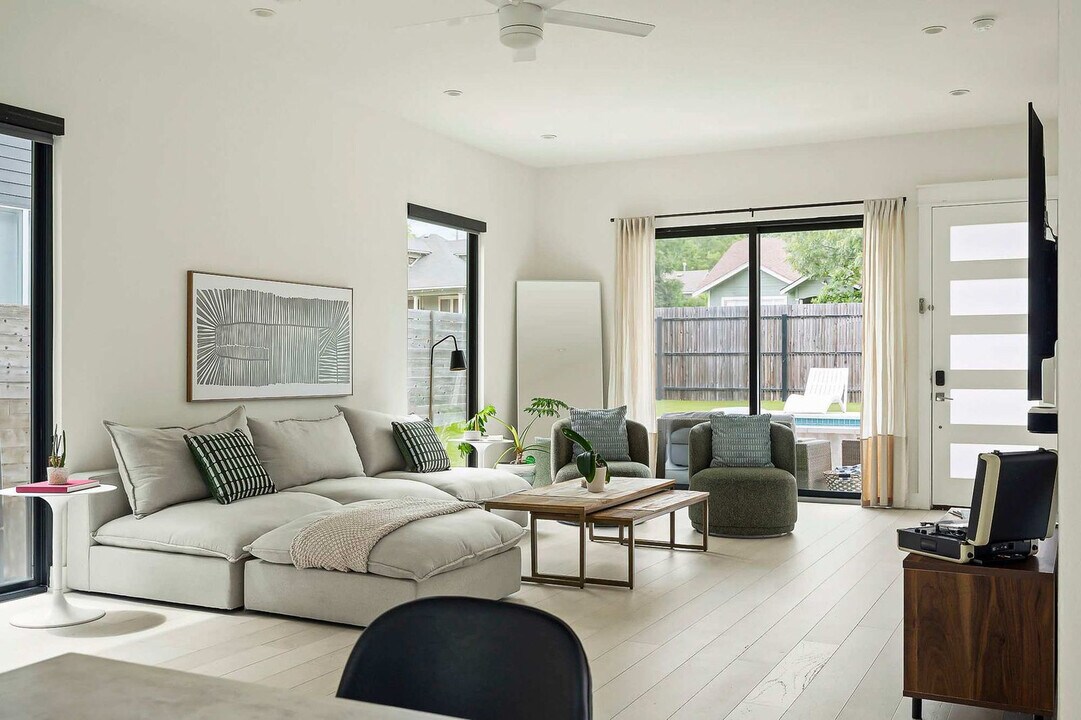 1905 E 16th St in Austin, TX - Foto de edificio