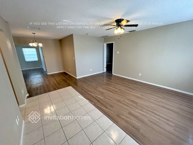 3010 SE 15th Pl in Cape Coral, FL - Building Photo - Building Photo